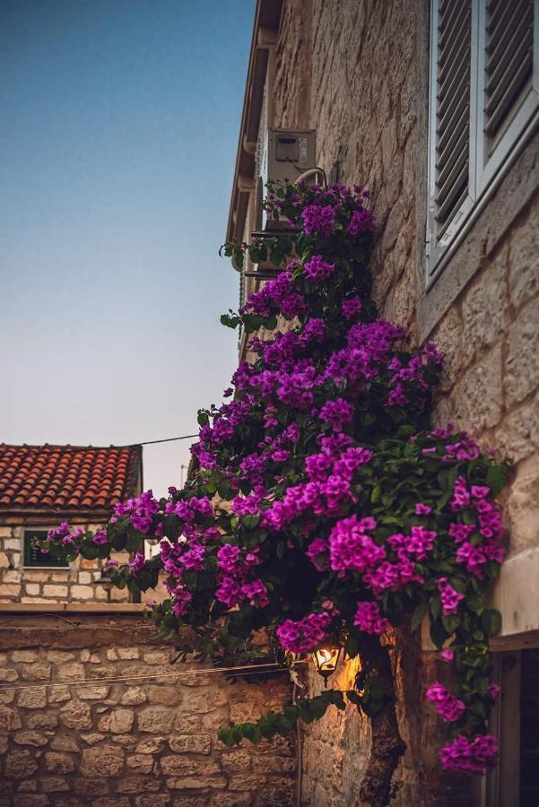 Carol Rooms Trogir Ngoại thất bức ảnh