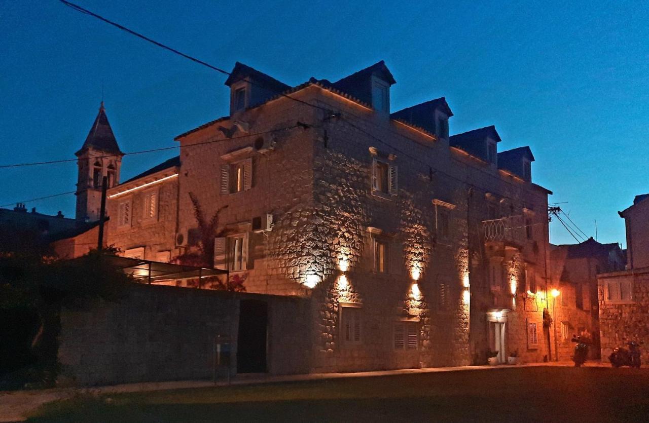 Carol Rooms Trogir Ngoại thất bức ảnh