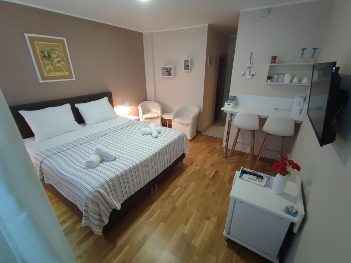 Carol Rooms Trogir Ngoại thất bức ảnh