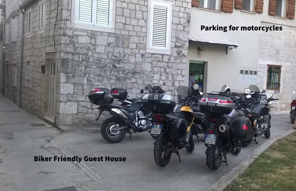 Carol Rooms Trogir Ngoại thất bức ảnh